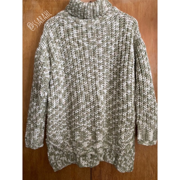 Faithfull the Brand Thick Knit Oversized Sweater - Picture 4 of 8